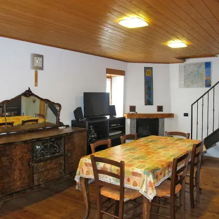 Casa Sergio 180s Holiday home Domaso